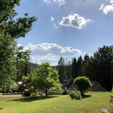 Holiday home Pierrefonds, 3 Pieces, 4 Personnes - Fr-1-526-35 Pierrefonds